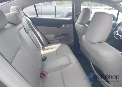 2013 Honda Civic Hybrid from USA, damaged, VIN 19XFB4F35DE002336